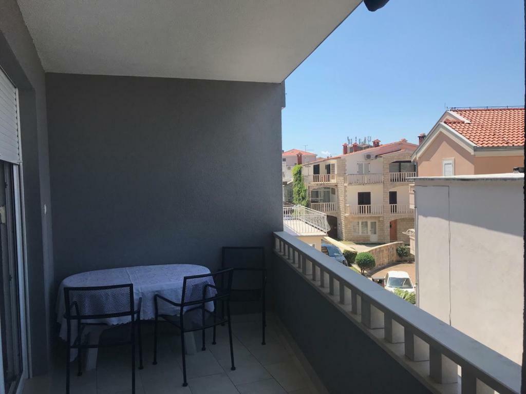 Apartments Boris Baska Voda Exterior photo